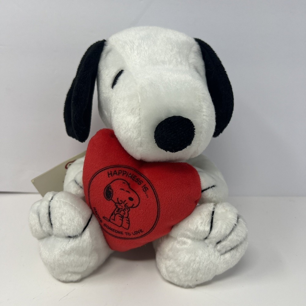 Valentines Snoopy Plush w/ Heart By Hallmark Happiness Is Having Someone To Love